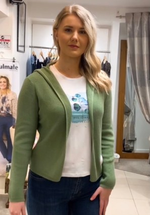 20210305_135759624_iOS